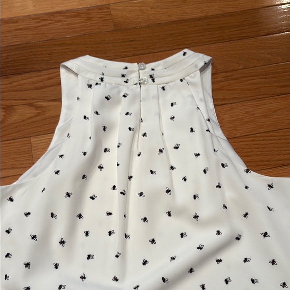 Banana Republic Ivory Tank with Black and Yellow Bumble bees - Picture 4 of 9